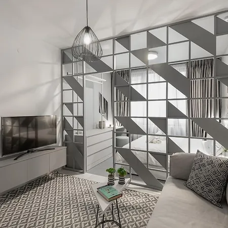 Apartment Innovative Trendy Ladadika *